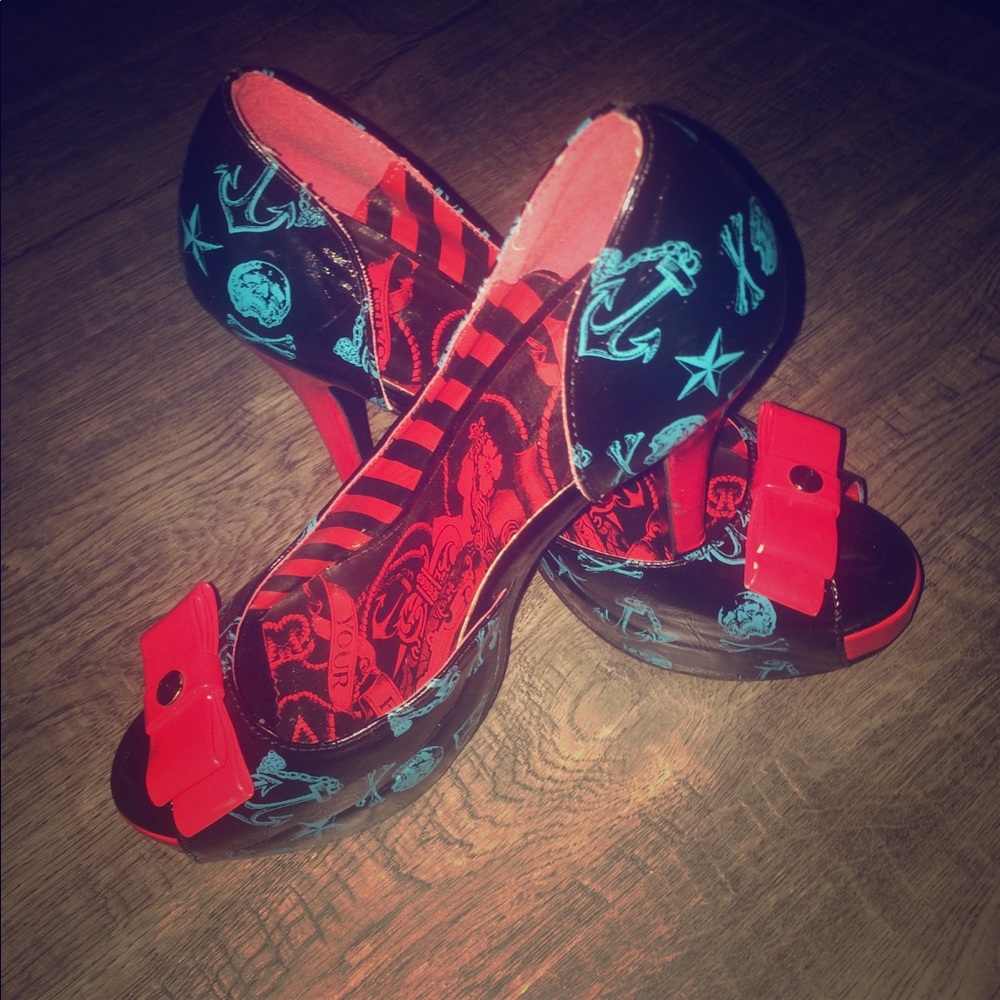 Super Rare Nautical Themed Pumps by Iron Fist